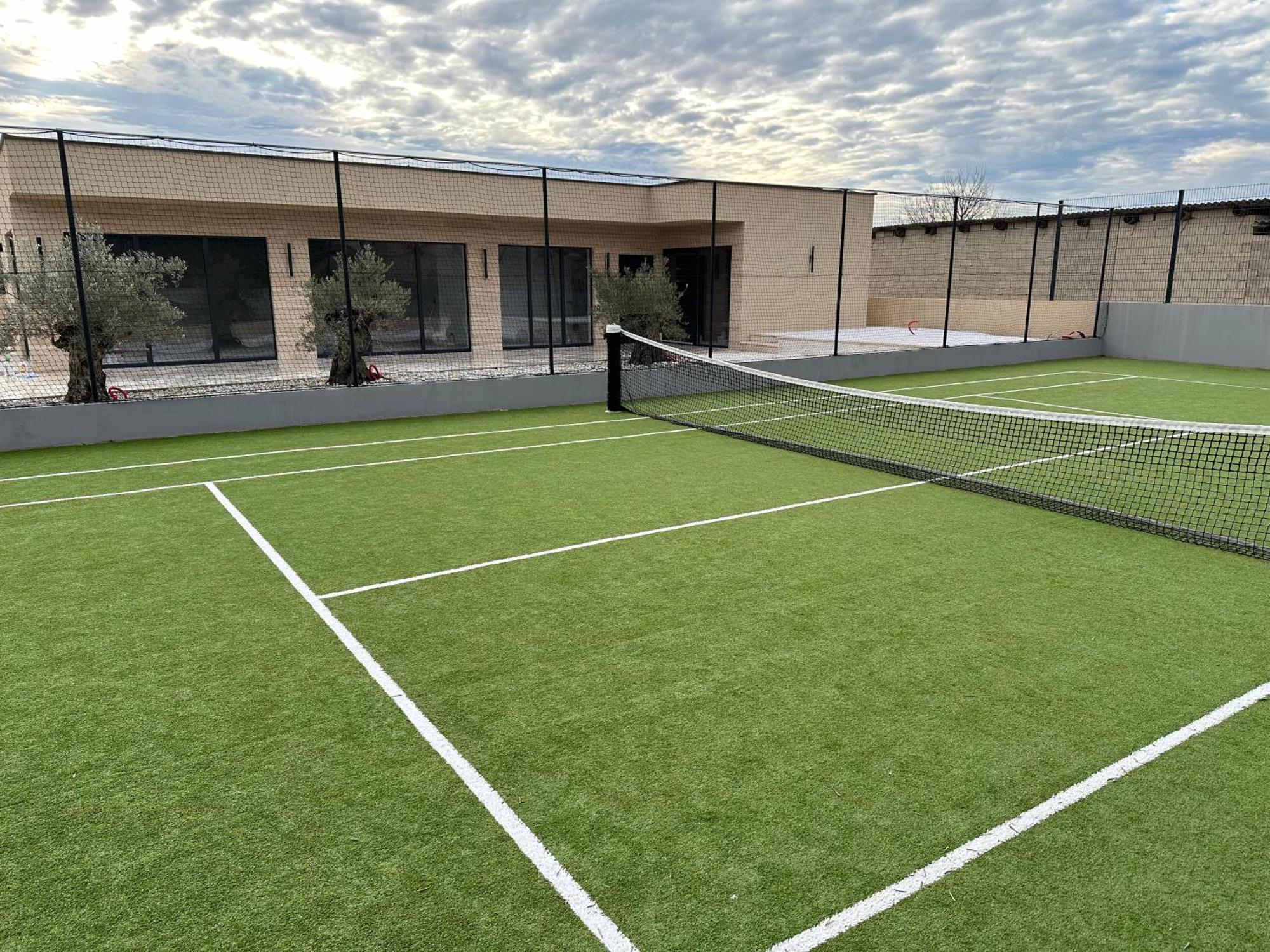 Villa Tina With Swimming Pool, Tennis Court, Games Room, Sauna, Gym, Bbq Policnik Exterior photo